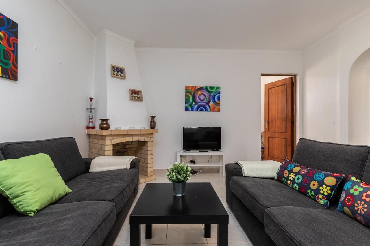 Akisol Olhos De Agua Pine Ii Appartement *